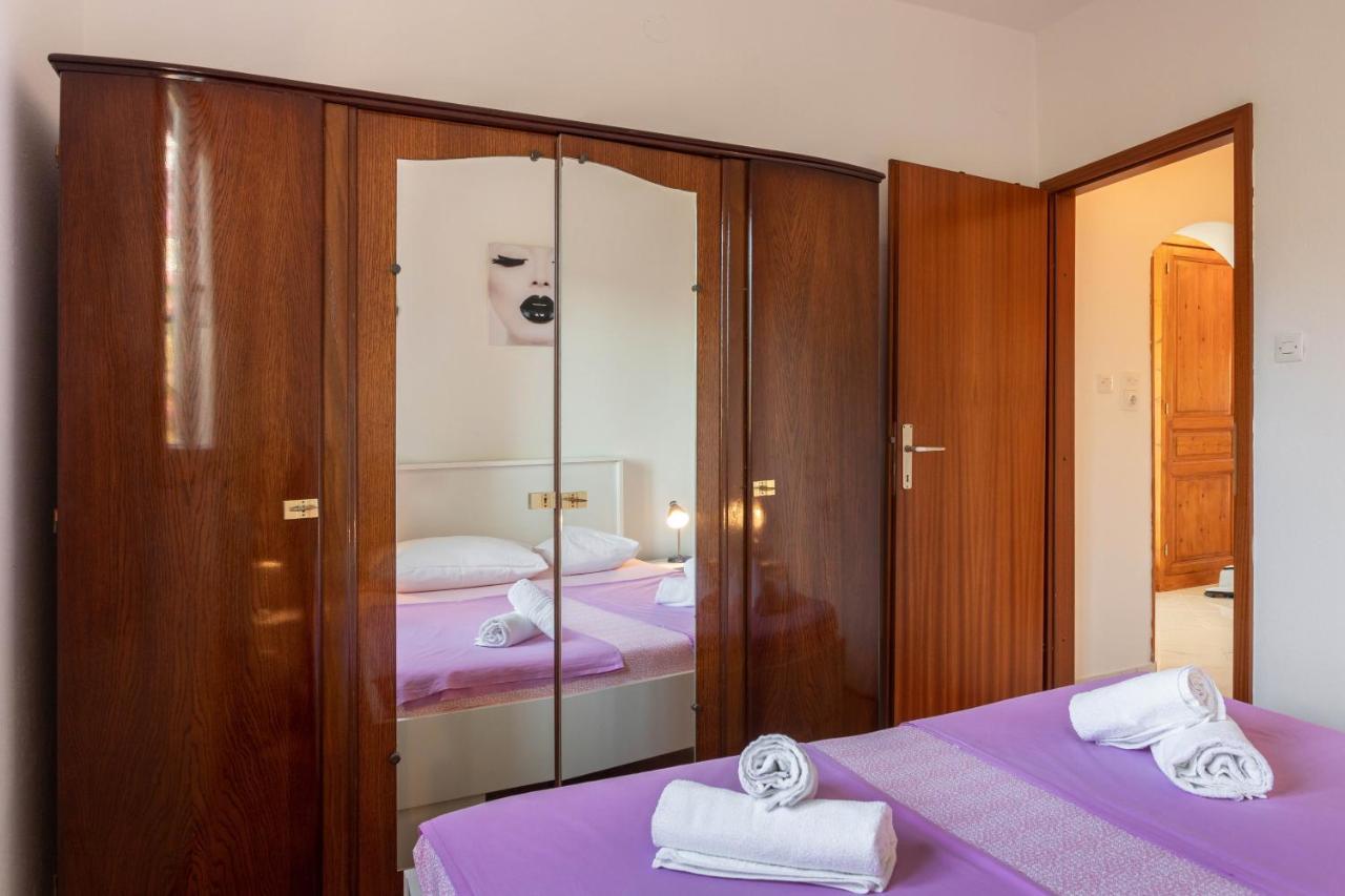 Apartment Marin ยาดริยา ภายนอก รูปภาพ